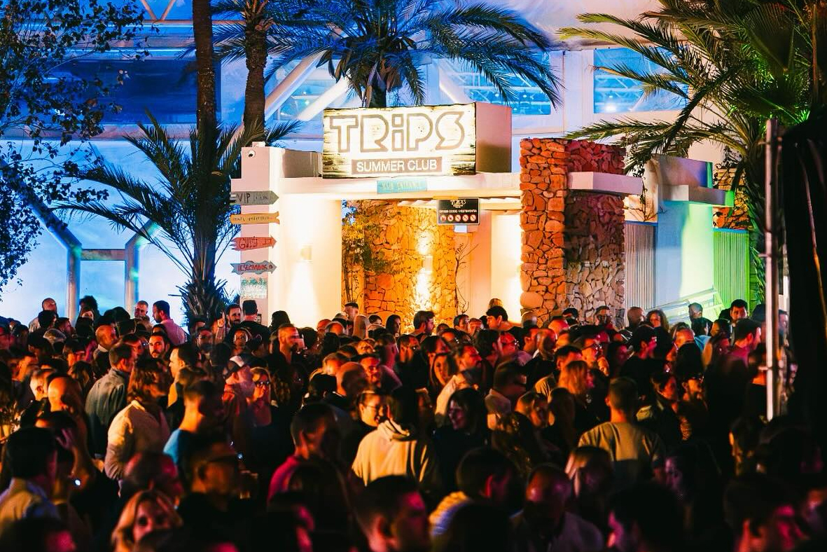 black trips indie summer festival c